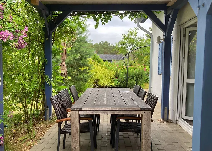 Haus 130 Kiefernweg 16 *